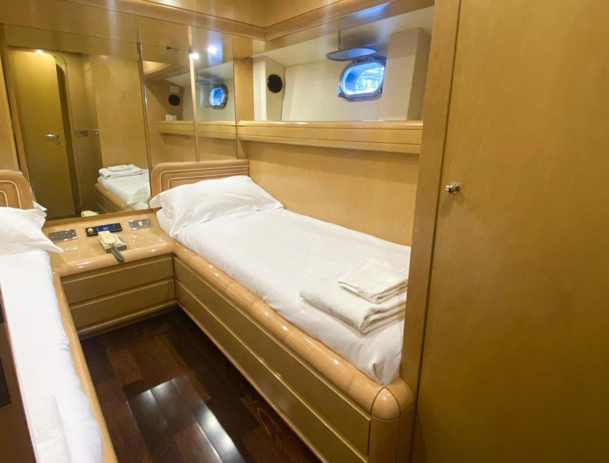 Hotel Bb Boat Lady A Genua Zewnętrze zdjęcie